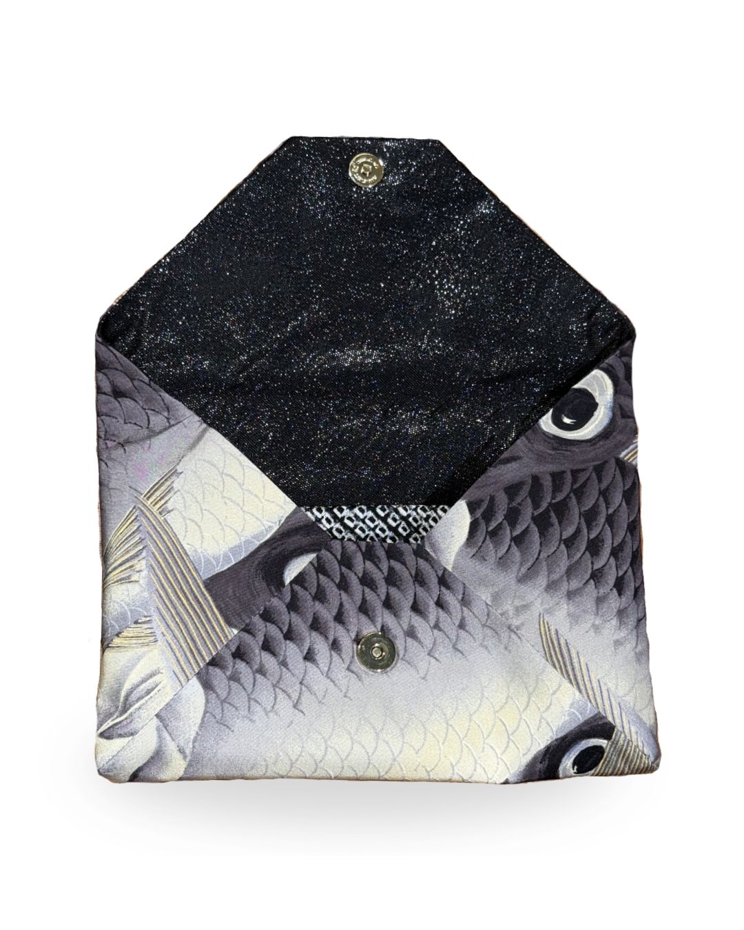 "Sakana" Clutch