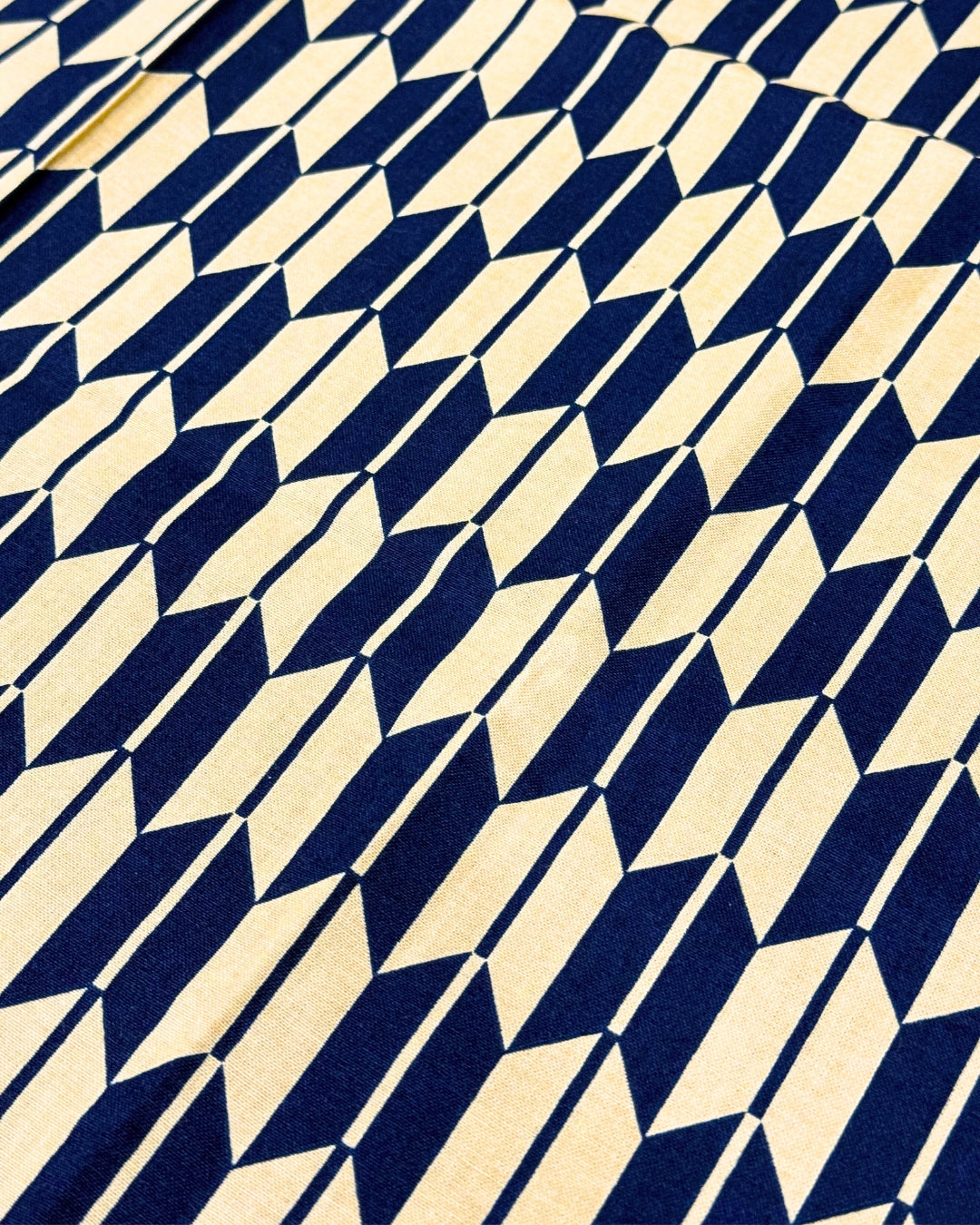 "Yagasuri" Furoshiki